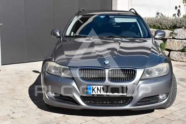 2009 BMW 330