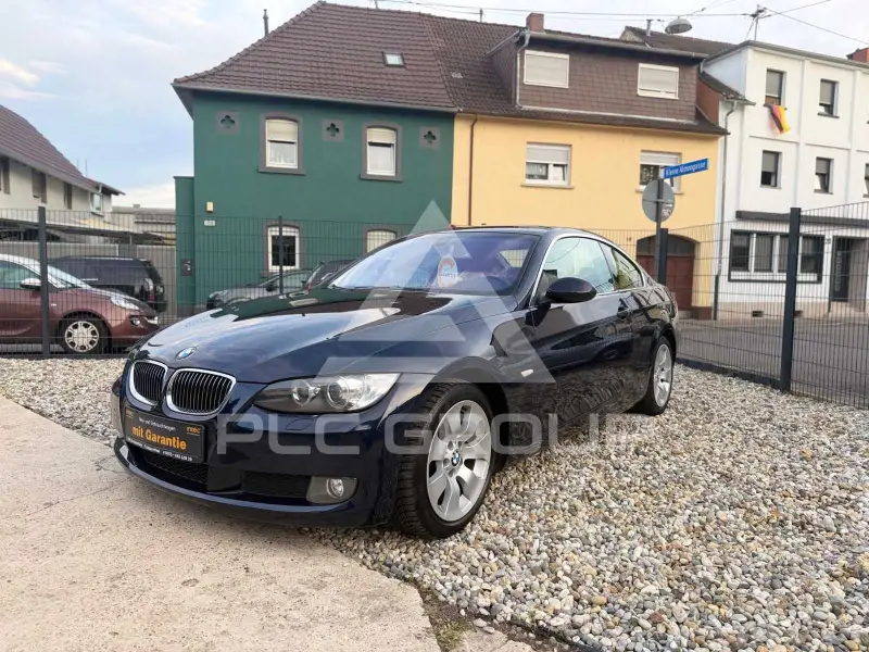 2009 BMW 330