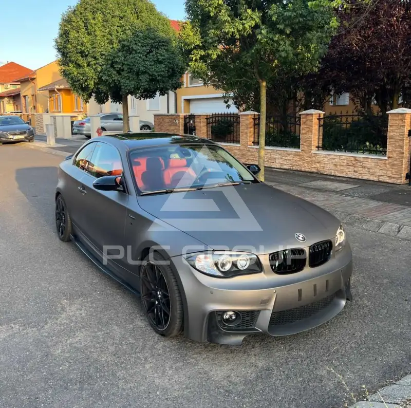 2009 BMW 128