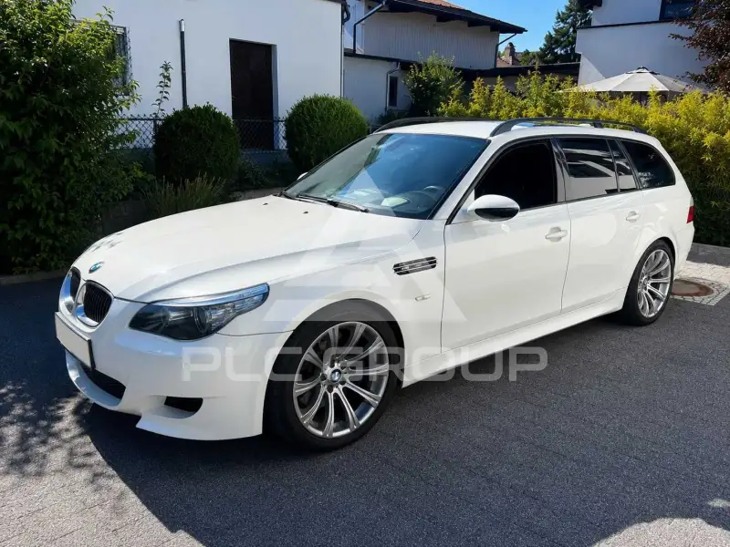 2009 BMW M5