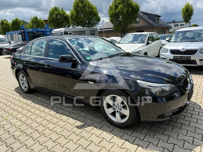 2009 BMW 520