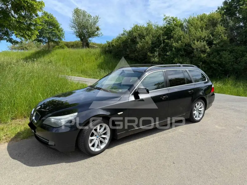 2009 BMW 520