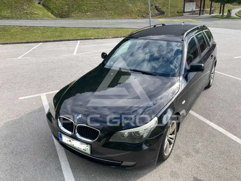 2009 BMW 520