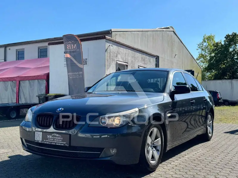 2009 BMW 520