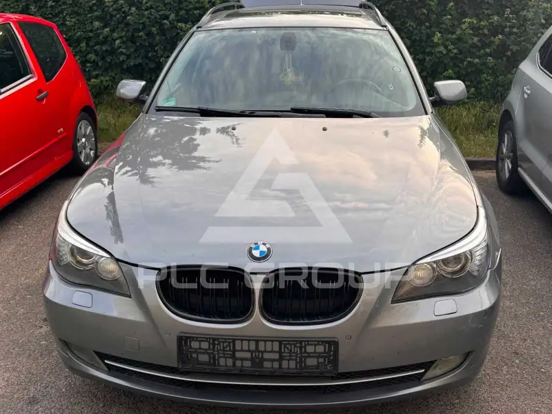 2009 BMW 520
