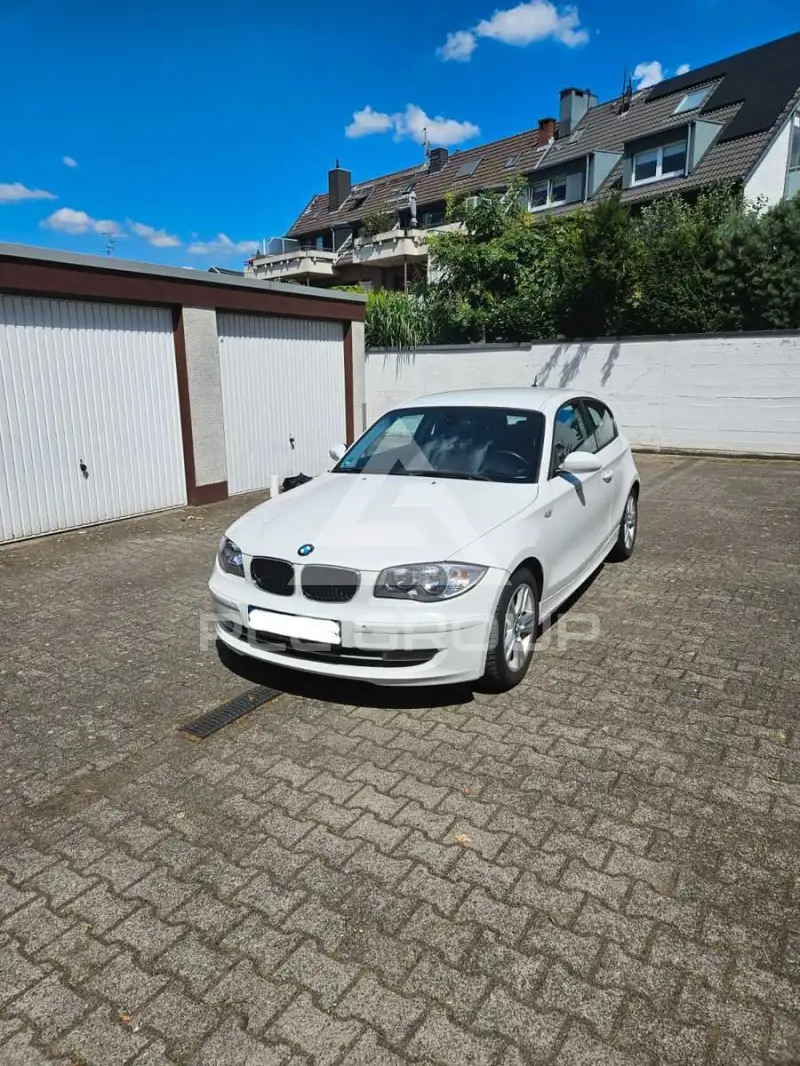 2009 BMW 116