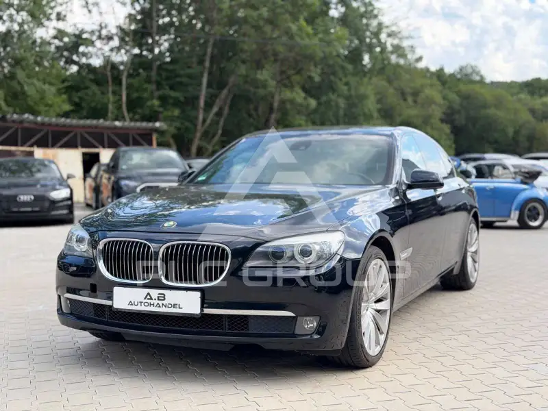 2009 BMW 730