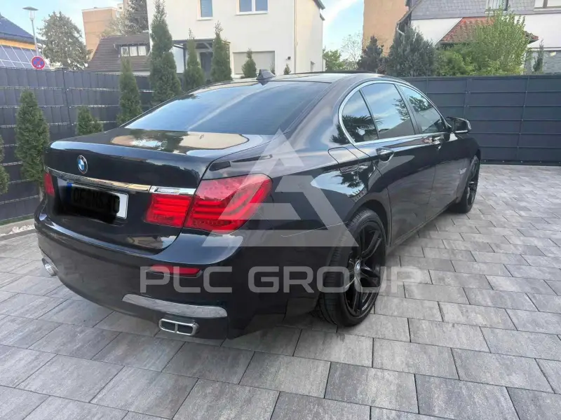 2009 BMW 730