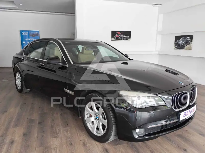 2009 BMW 730