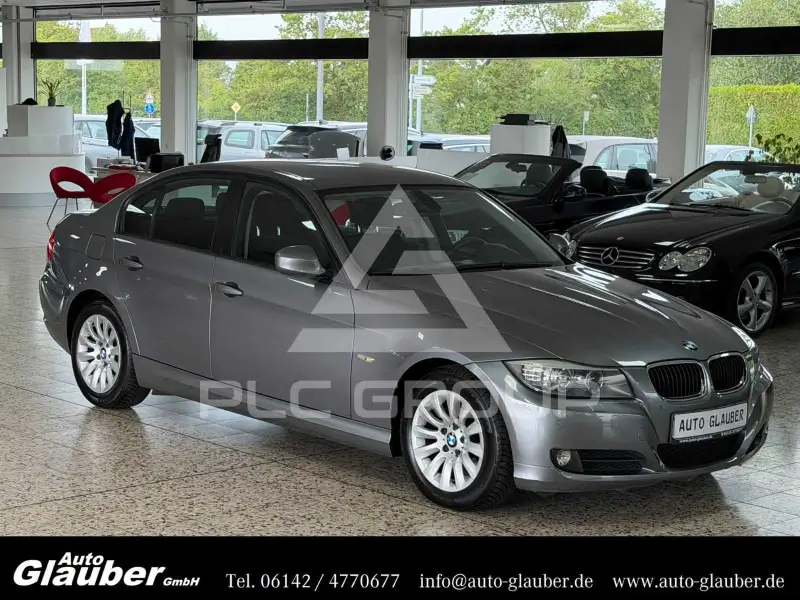 2009 BMW 318