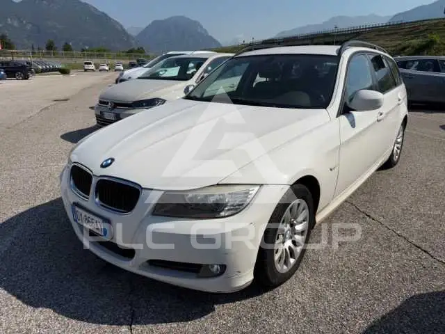 2009 BMW 318