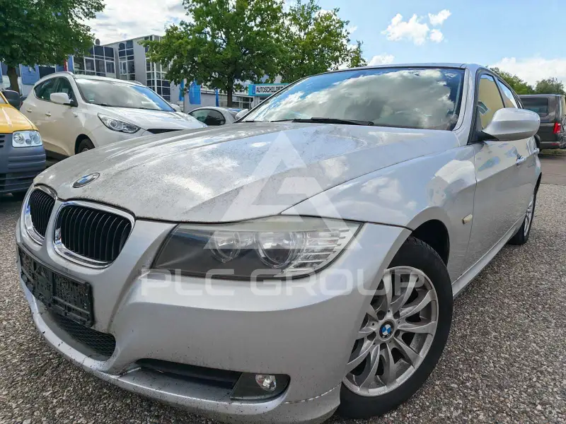2009 BMW 318