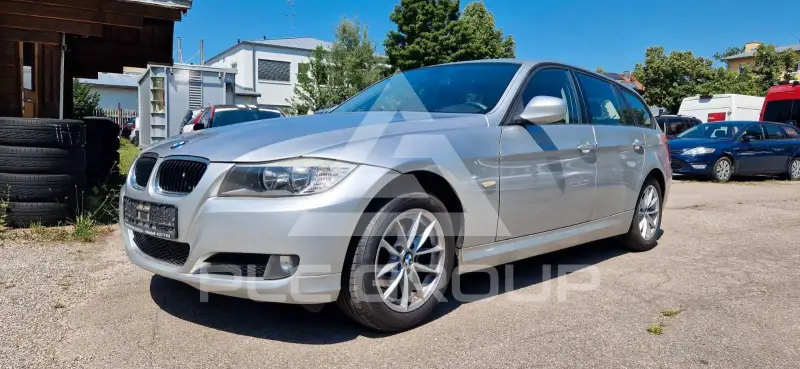 2009 BMW 318