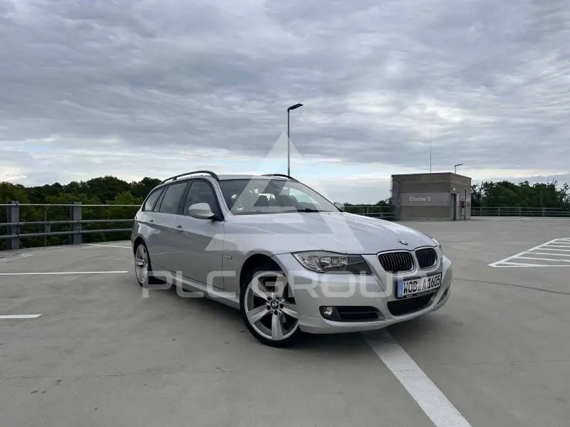 2009 BMW 318