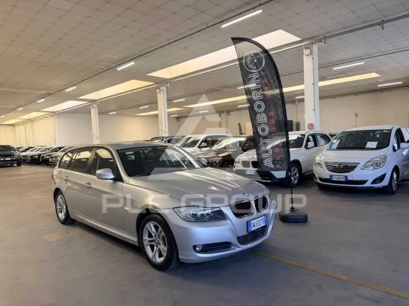 2009 BMW 318