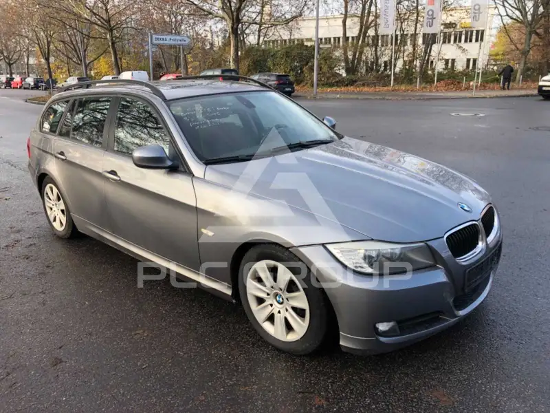 2009 BMW 318