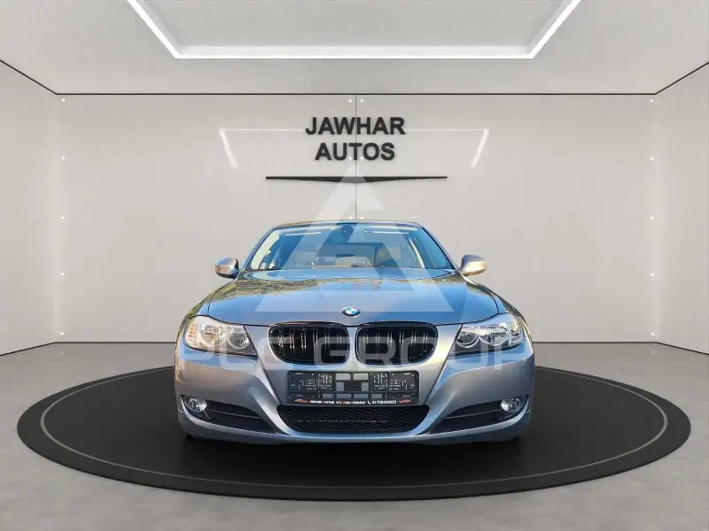 2009 BMW 318