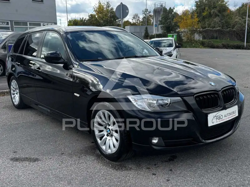 2009 BMW 318