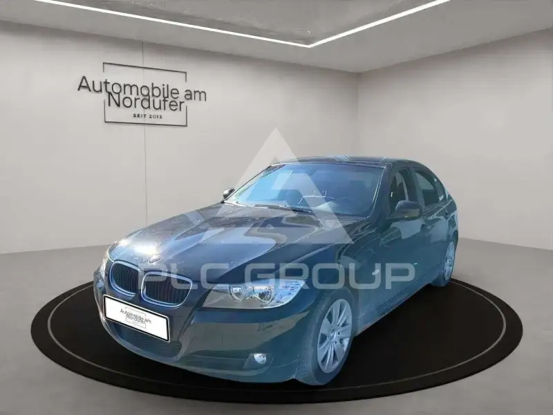 2009 BMW 318