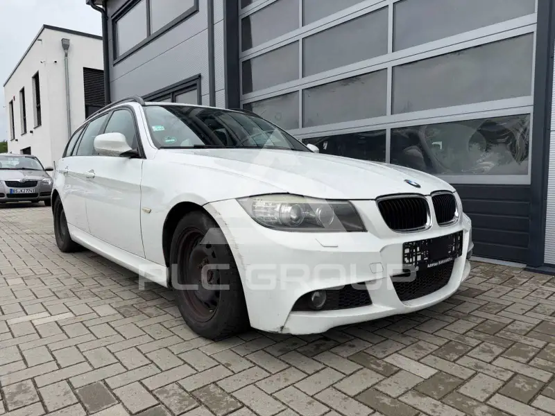 2009 BMW 318