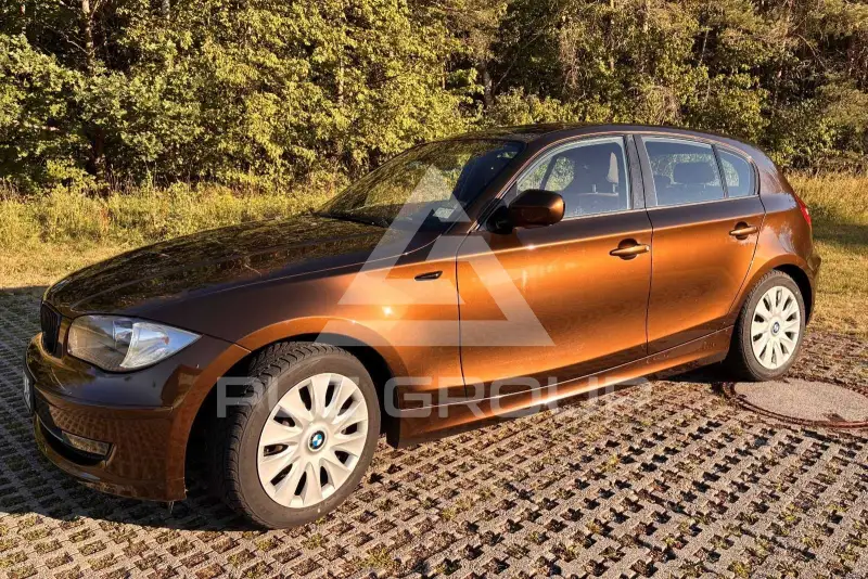 2009 BMW 118