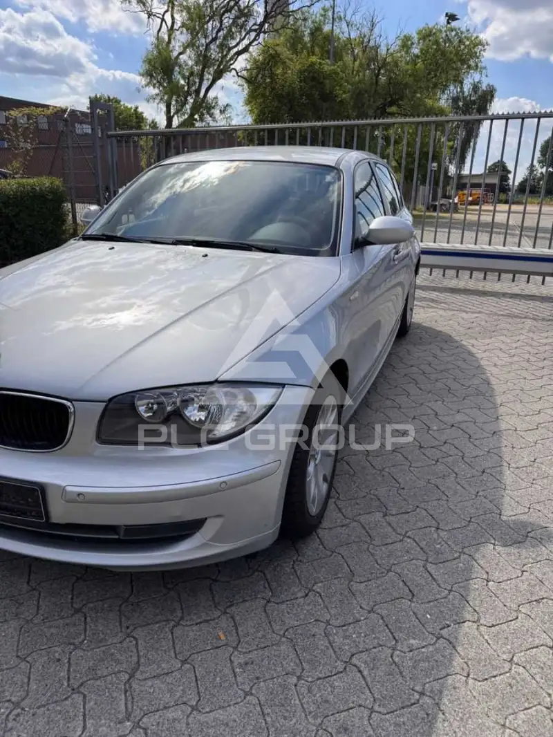 2009 BMW 118