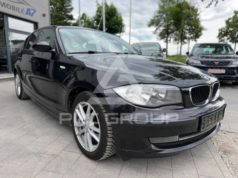 2009 BMW 118