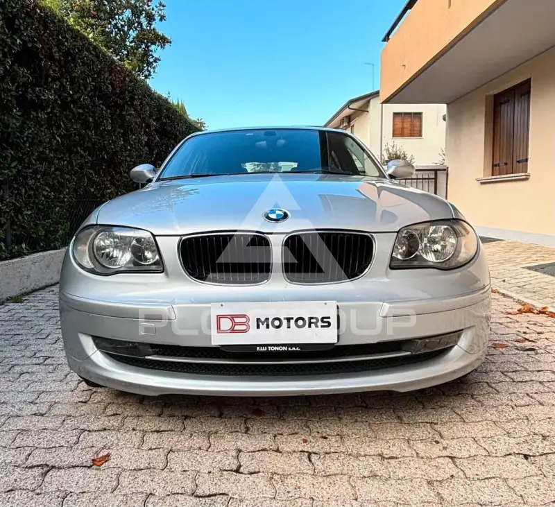 2009 BMW 118