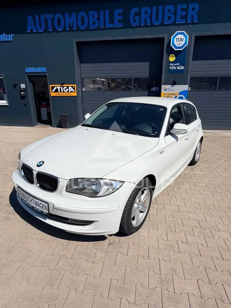 2009 BMW 118