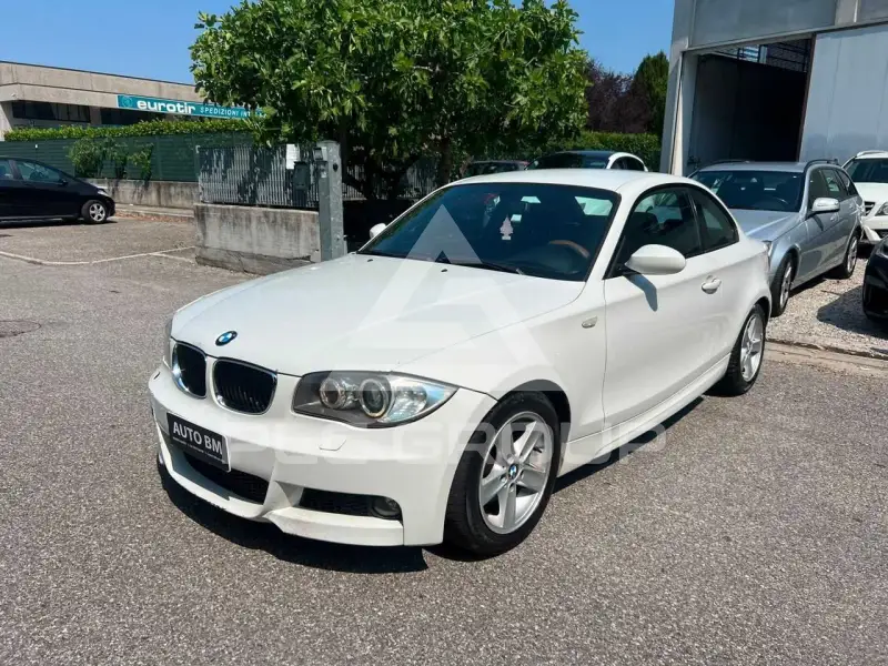 2009 BMW 120