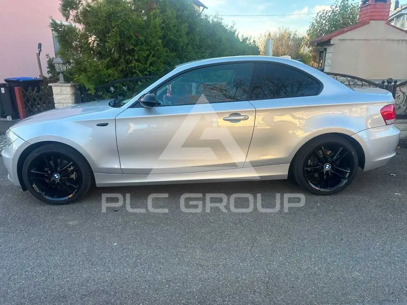 2009 BMW 120
