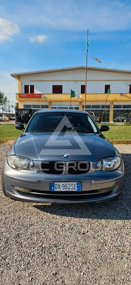 2009 BMW 120