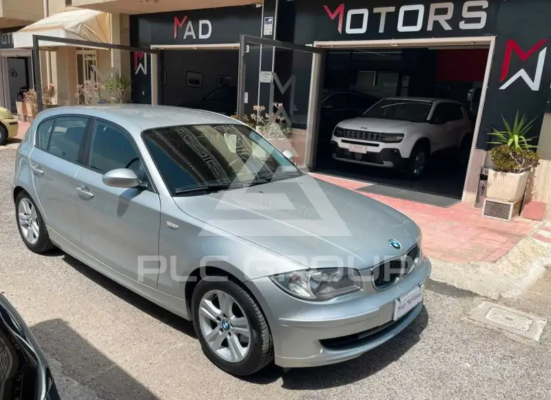 2009 BMW 120