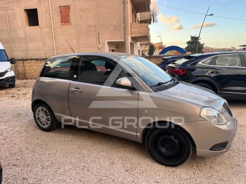 2009 Lancia YPSILON