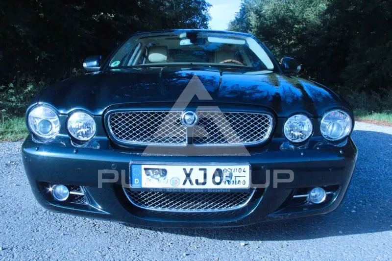 2009 Jaguar XJ