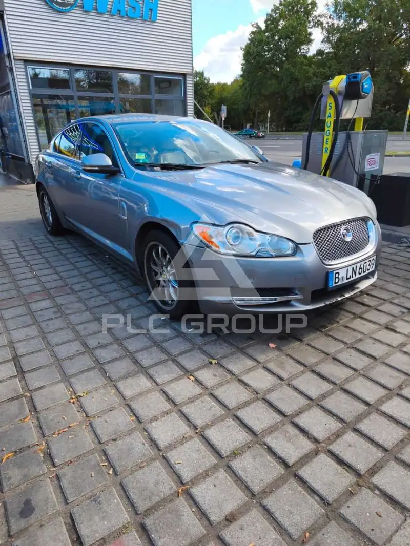 2009 Jaguar XF