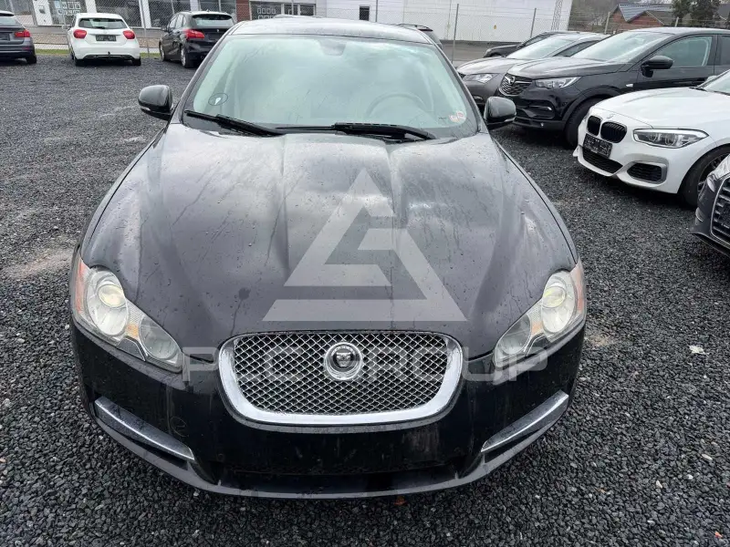 2009 Jaguar XF