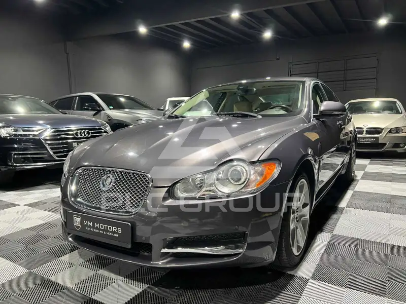 2009 Jaguar XF