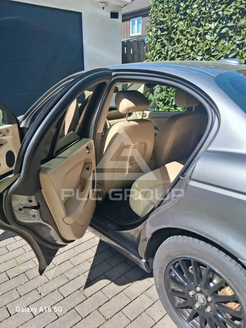 2009 Jaguar X-TYPE