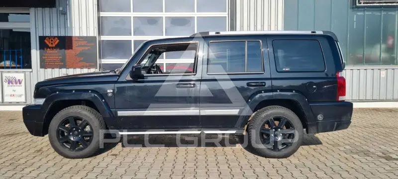 2009 Jeep COMANDER