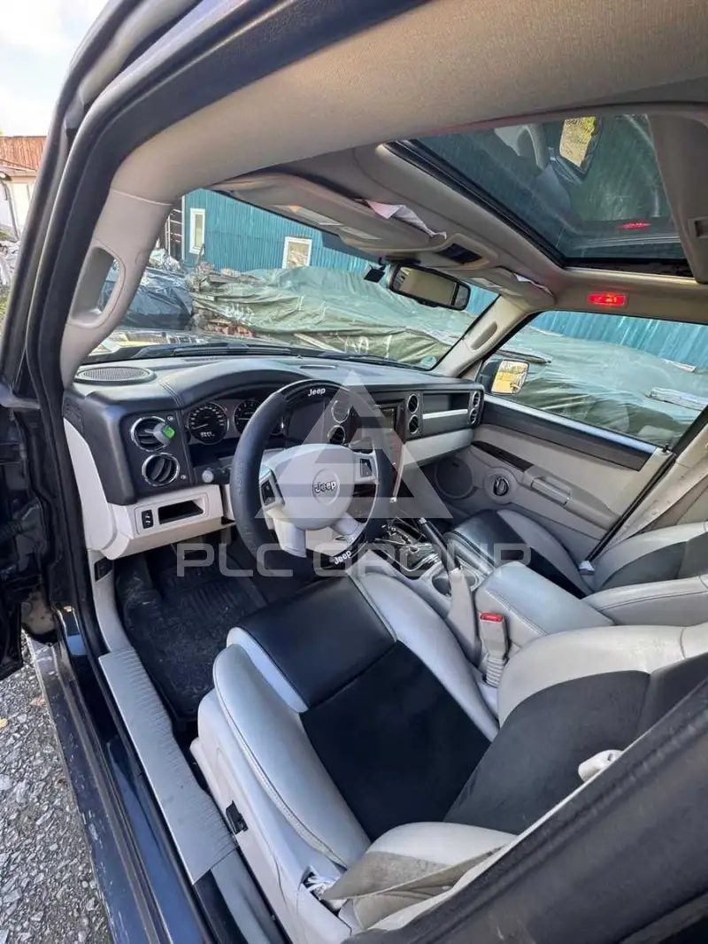2009 Jeep COMANDER