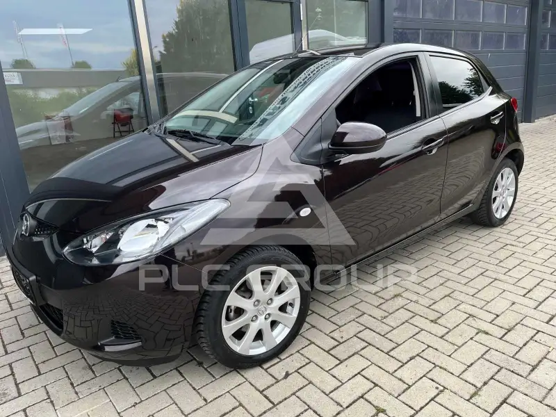 2009 Mazda 2
