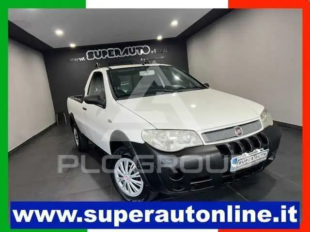 2009 Fiat Strada