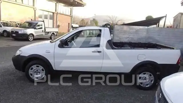 2009 Fiat Strada