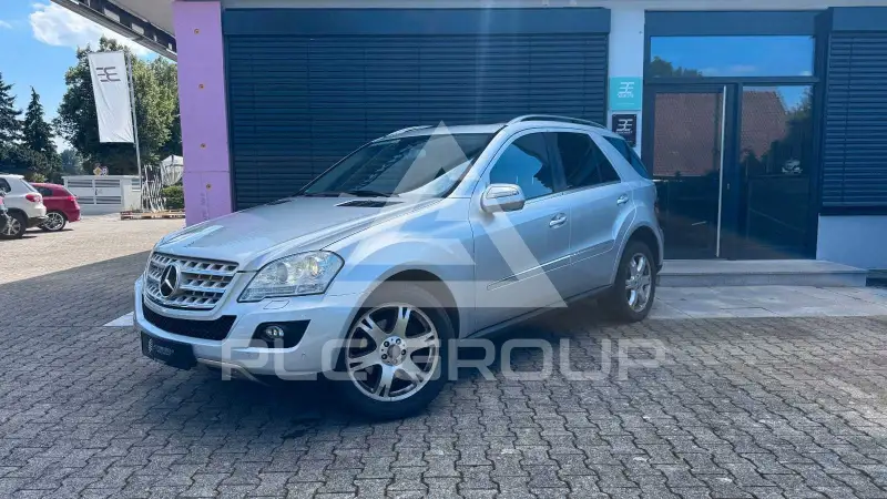 2009 Mercedes Benz ML 320