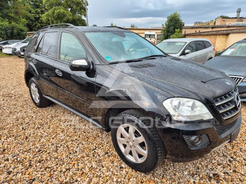 2009 Mercedes Benz ML 320