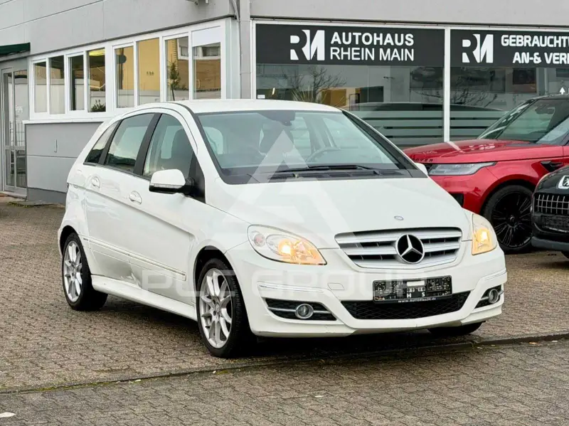 2009 Mercedes Benz B 200