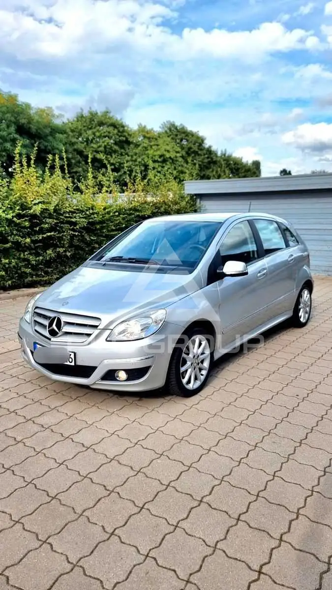 2009 Mercedes Benz B 200
