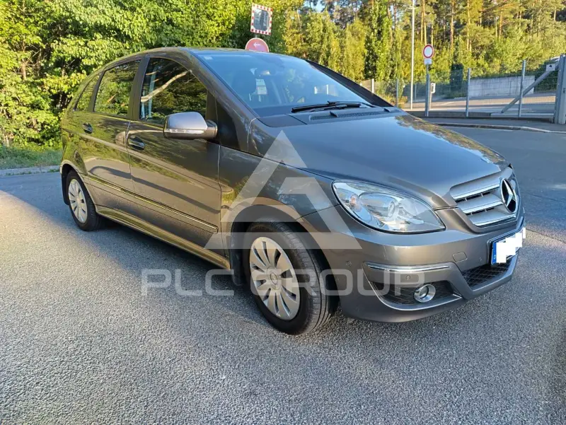 2009 Mercedes Benz B 200