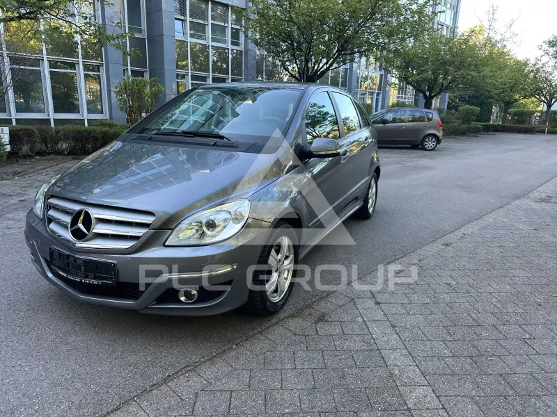 2009 Mercedes Benz B 200